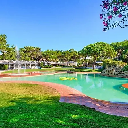 Villa Oitavos Sleeps 7 With Pool And Air Con *