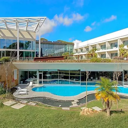 Villa Oitavos Sleeps 7 With Pool And Air Con Cascais